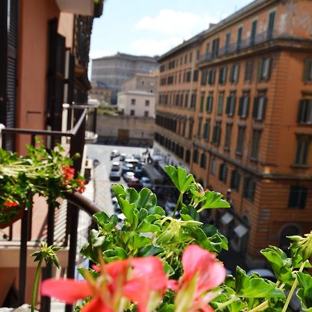 Myrooms San Pietro Rome Exterior photo