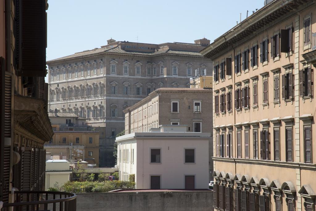 Myrooms San Pietro Rome Exterior photo